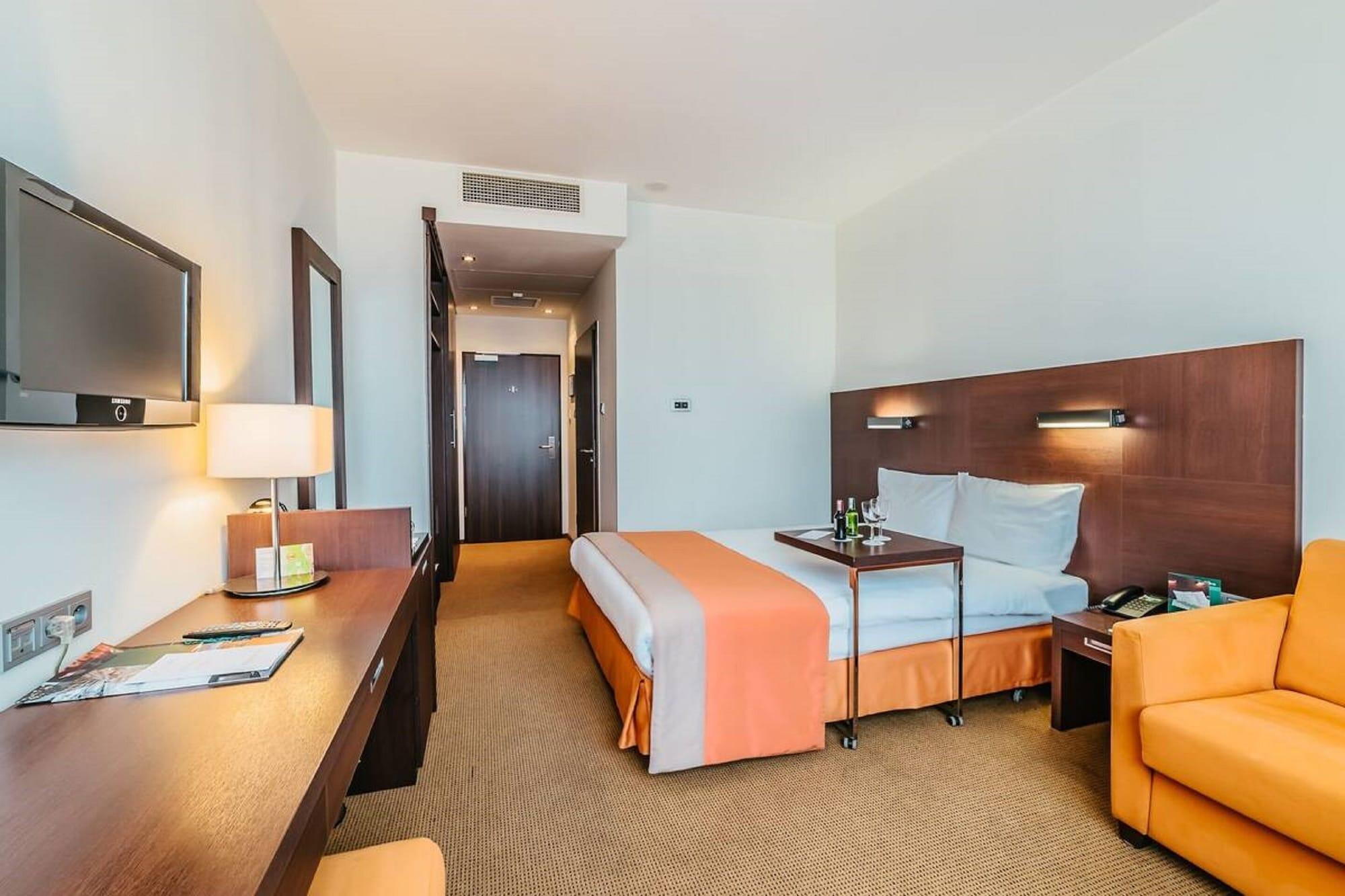 Hotel Desilva Warszawa Piaseczno à Piaseczno  Extérieur photo