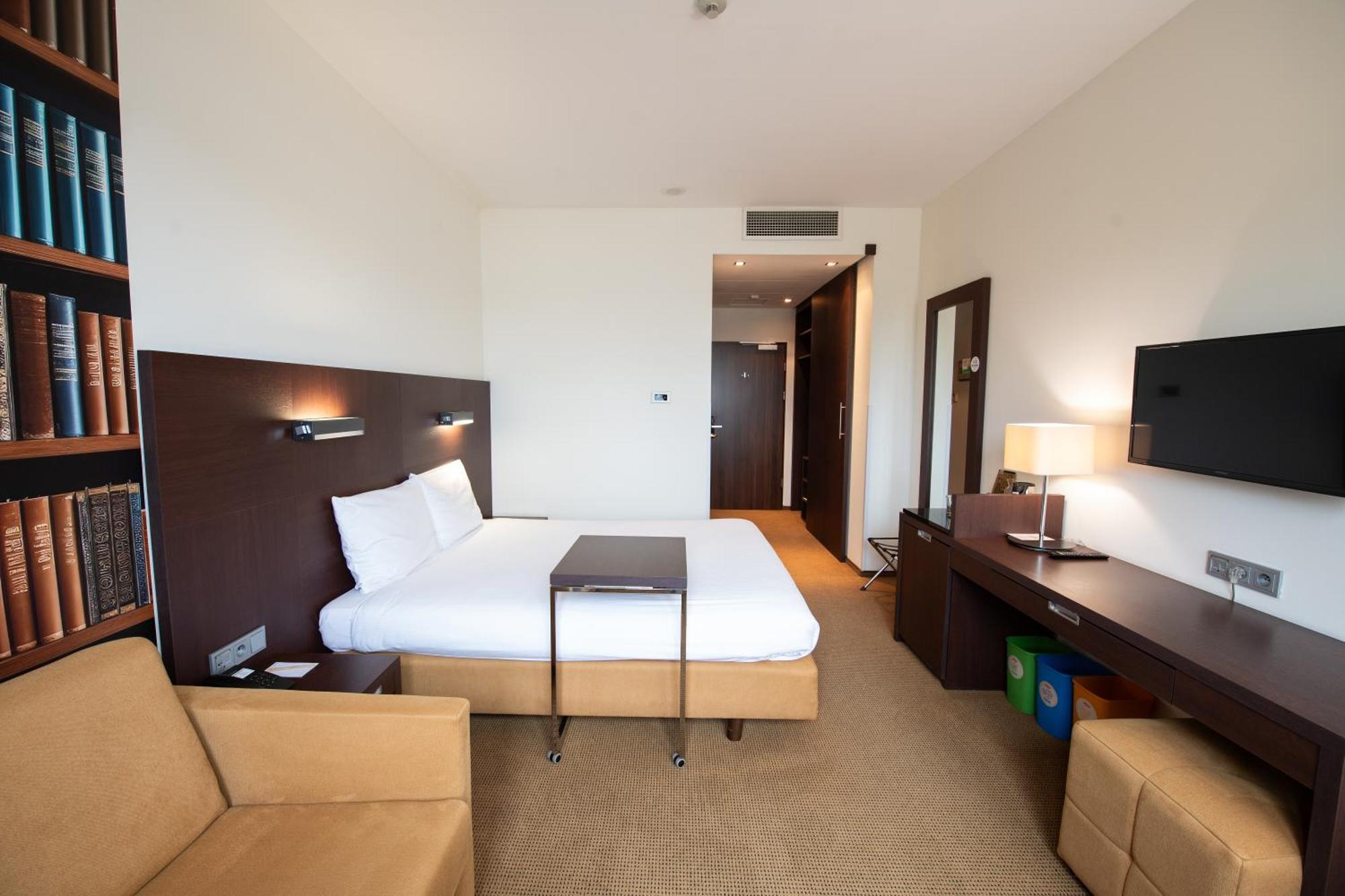 Hotel Desilva Warszawa Piaseczno à Piaseczno  Extérieur photo