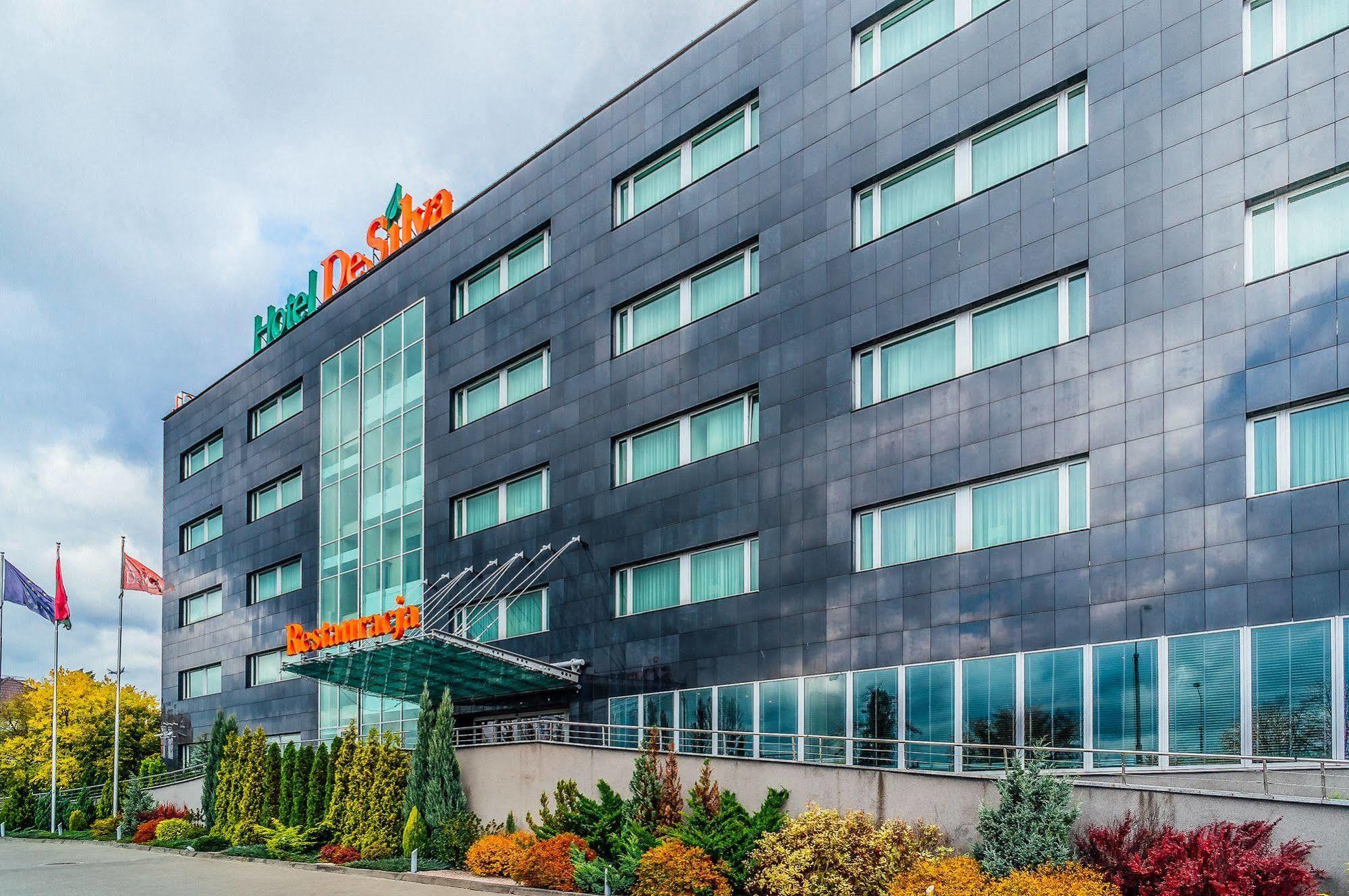 Hotel Desilva Warszawa Piaseczno à Piaseczno  Extérieur photo